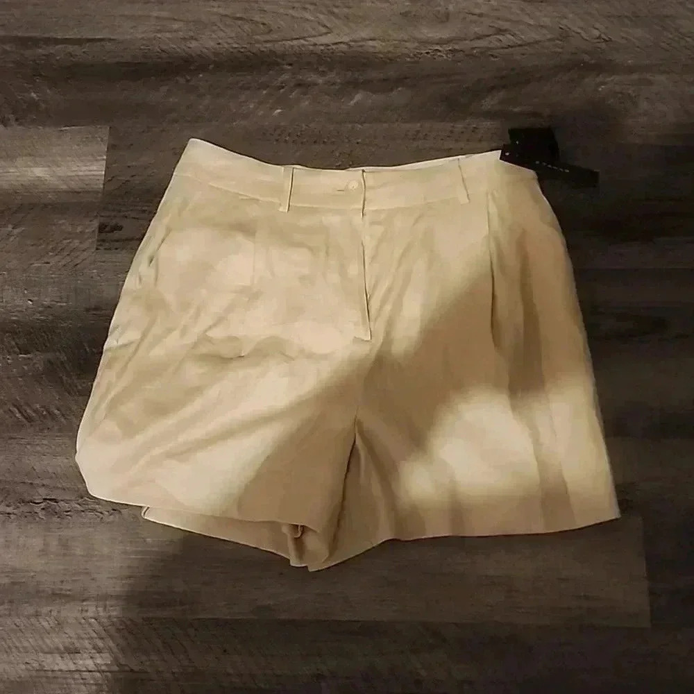 ELIE TAHARI LINEN HIGH WAISTED PLEATED SHORTS BEIGE SIZE 10 - Picture 2 of 5